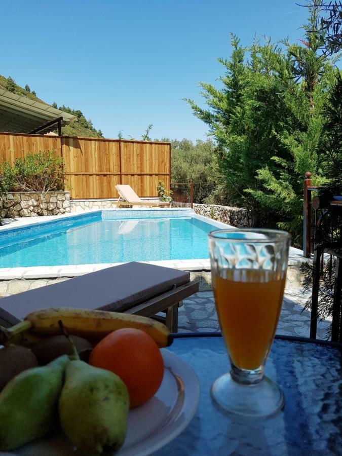 Dimarion Villas Agios Nikitas Exterior photo